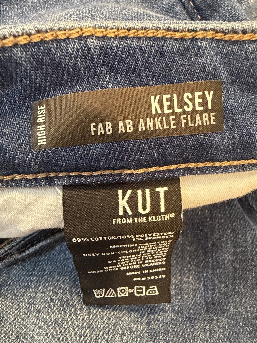 Kut From The Kloth Kelsey Fab Ab Ankle‎ Flare Jeans Size 8 Raw Hem - Picture 7 of 10